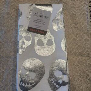 2 FOIL Printed Halloween Kitchen Towels SKULLS 16X 26" Cotton White Silver NEW